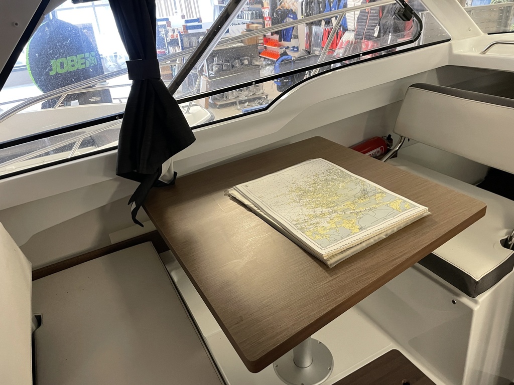 Benetau Antares 7 + Yamaha F175