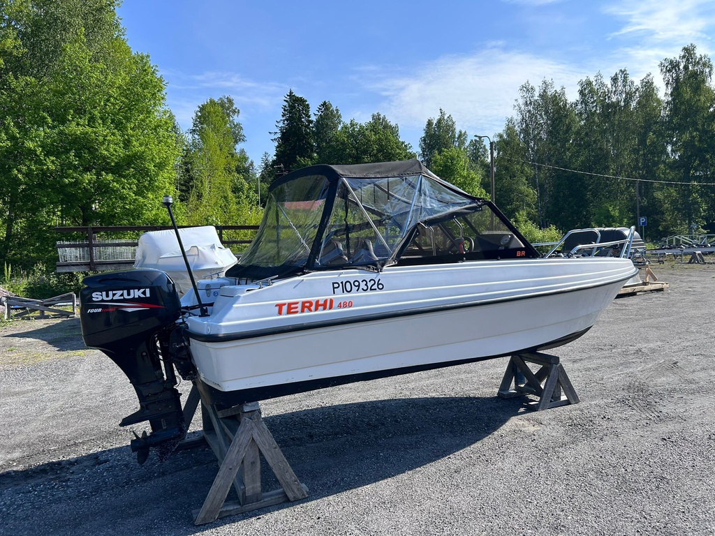 Terhi 480BR + Suzuki DF50