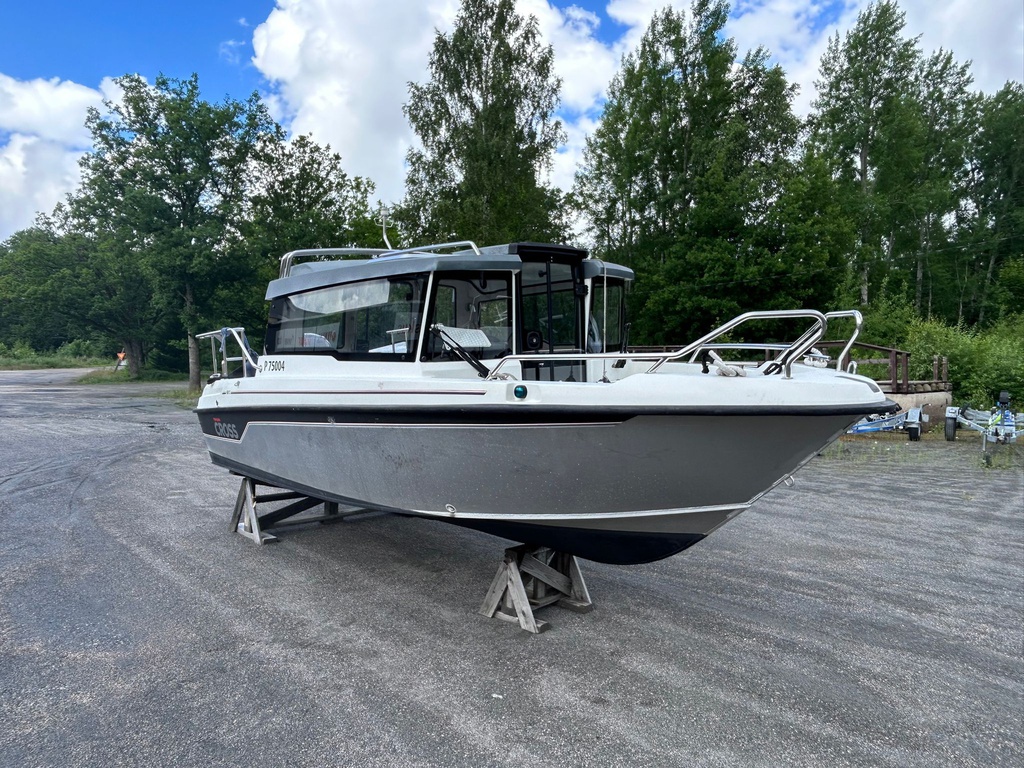 Yamarin Cross 60C + Yamaha F130